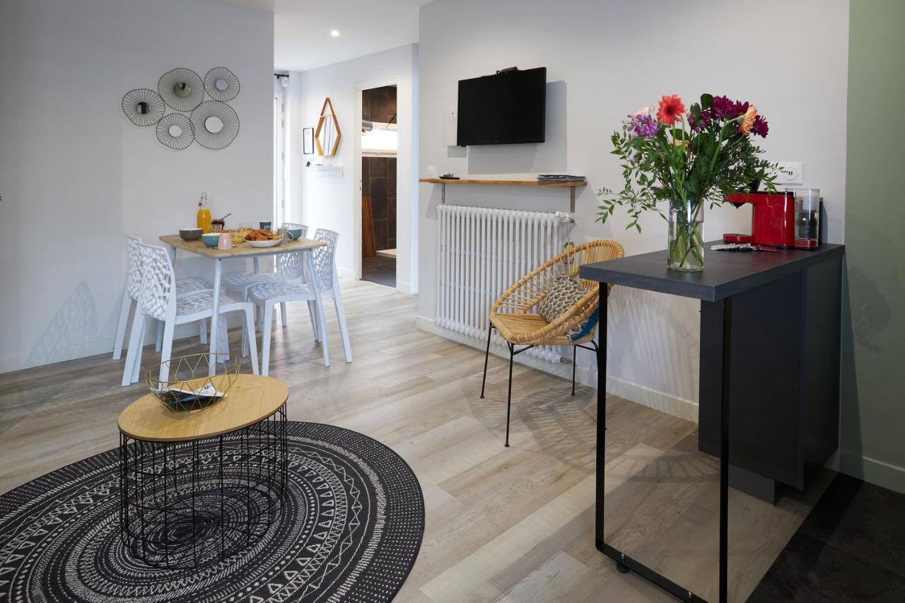 Centre Ville A Pied Appt Avec Sauna, Linge, Wifi, Stationnement Gratuit Vannes Ngoại thất bức ảnh